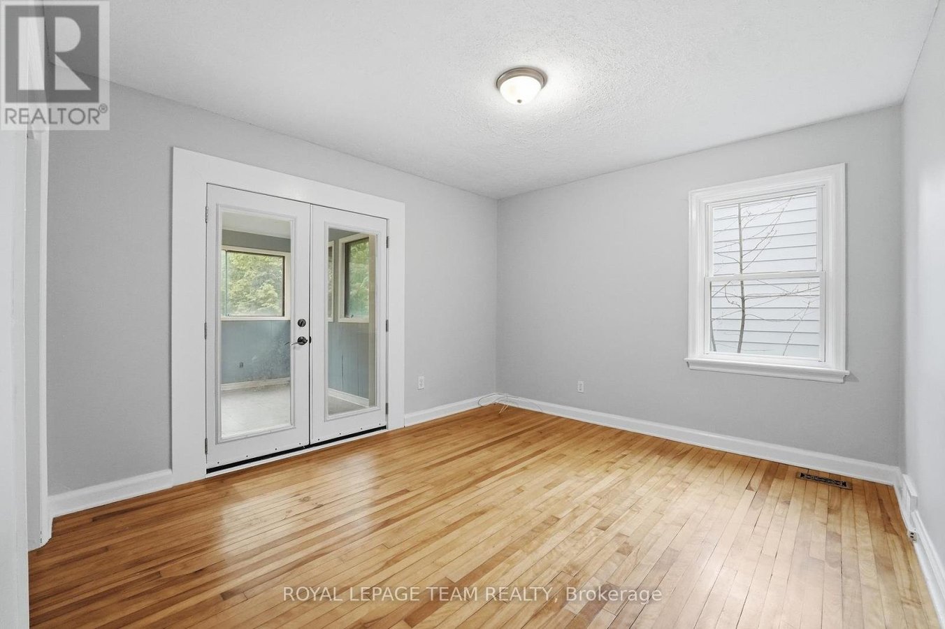 49 CROWNHILL STREET - Photo 14