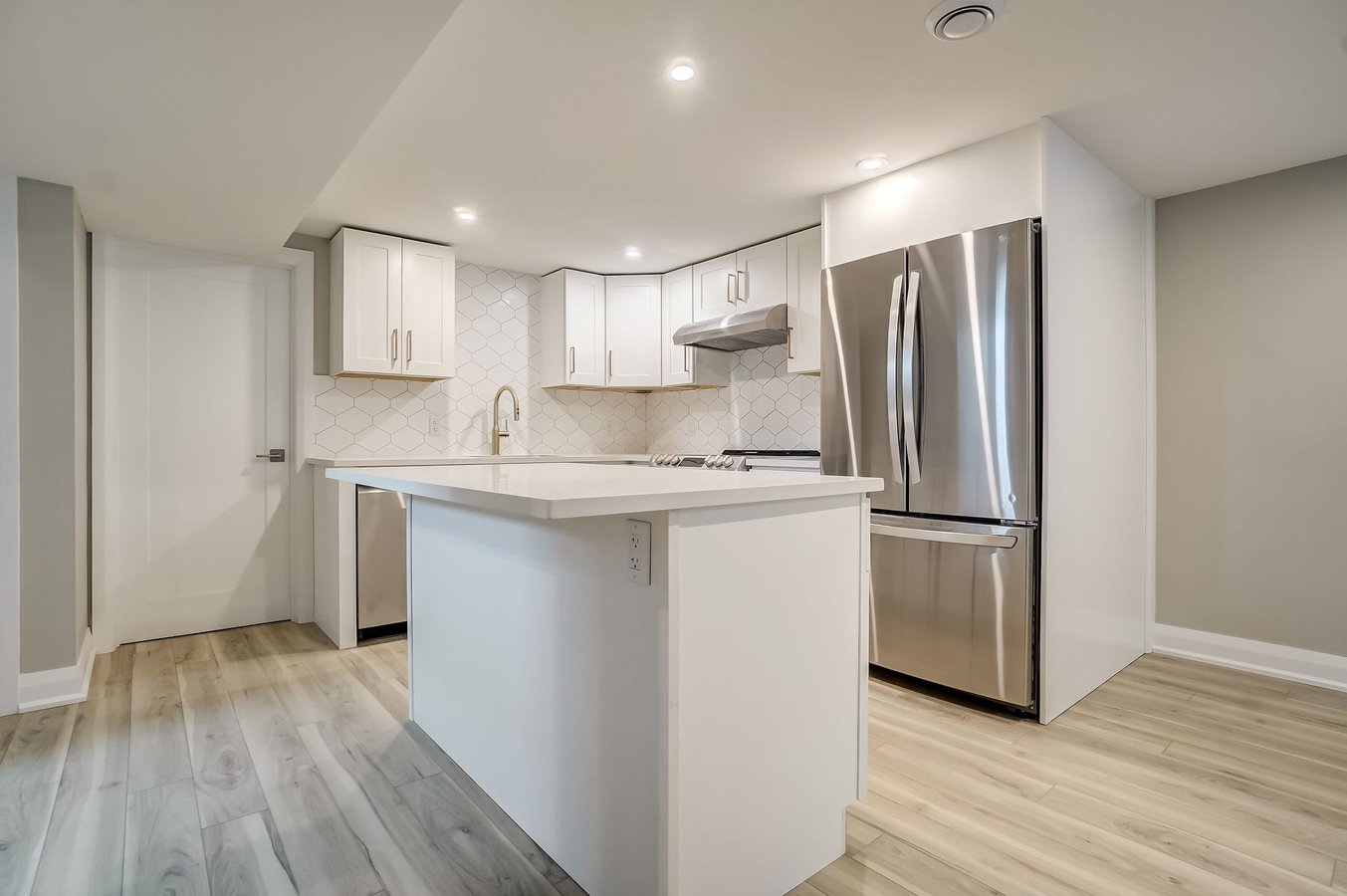 2160 Melfort Street - Photo 4