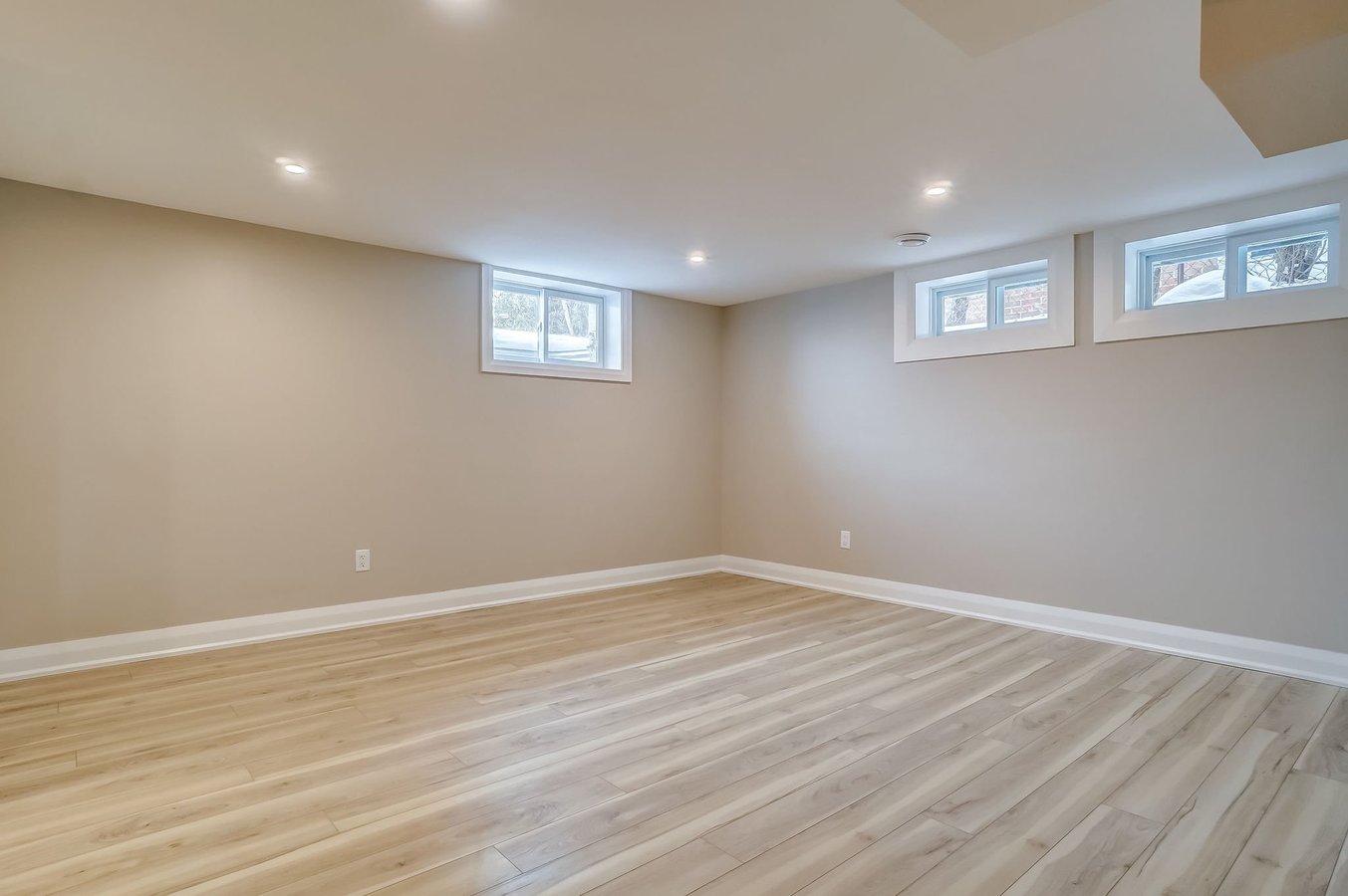 2160 Melfort Street - Photo 10