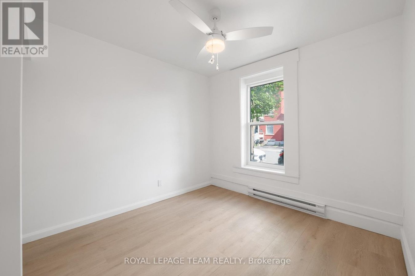 143 ST ANDREW STREET - Photo 6