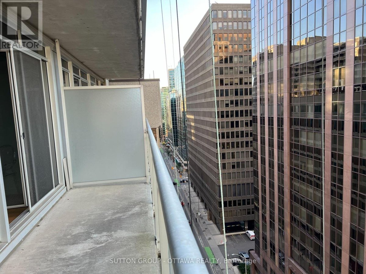 1404 - 324 LAURIER AVENUE W - Photo 15