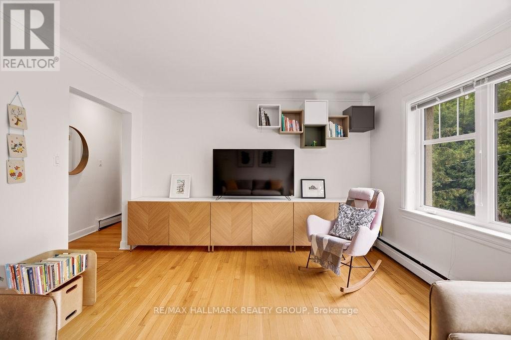 3 - 34 LAVERGNE STREET - Photo 7