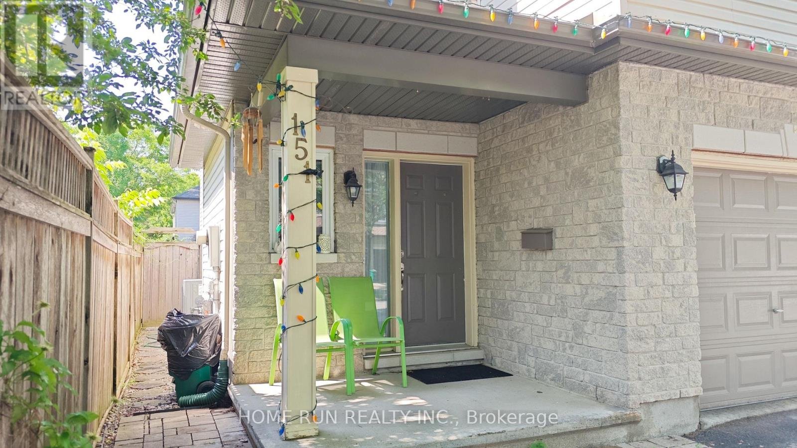 151 WHETSTONE CRESCENT - Photo 2