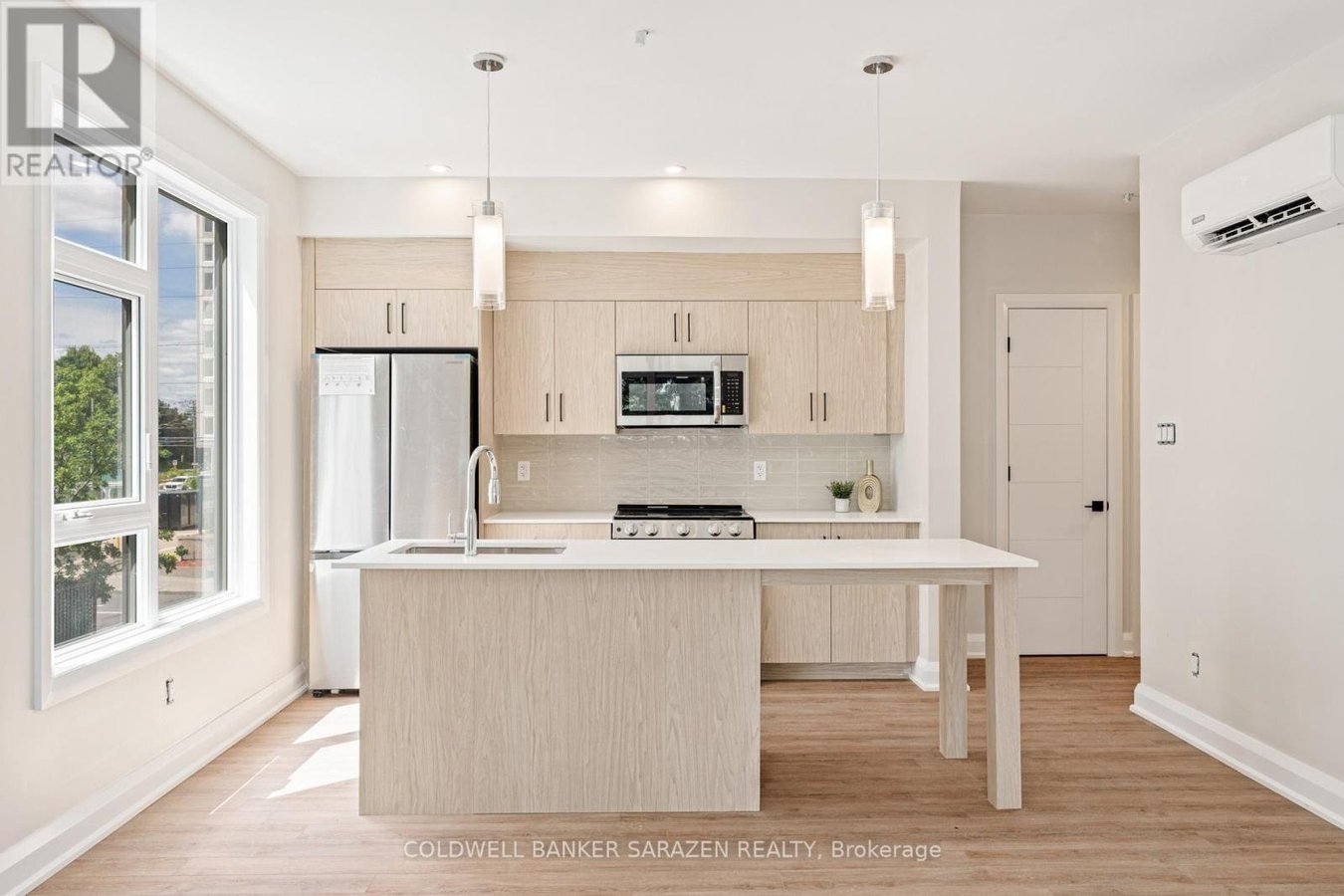 203 - 10 MCARTHUR AVENUE - Photo 4