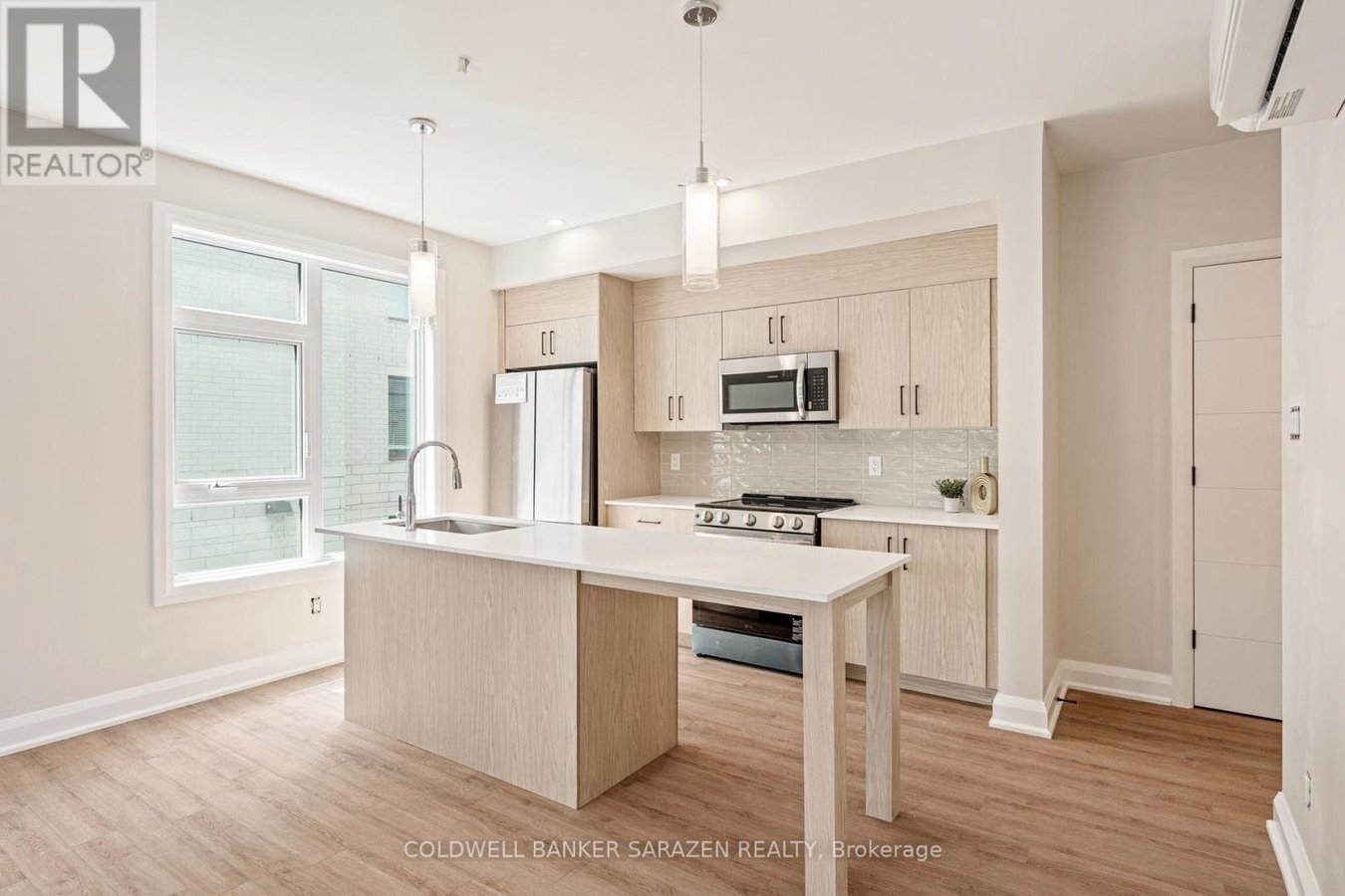 203 - 10 MCARTHUR AVENUE - Photo 7