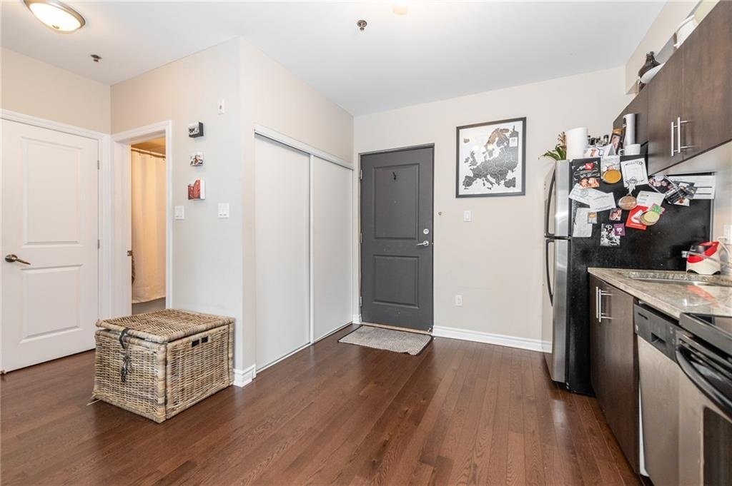 429 Kent Street - Photo 5