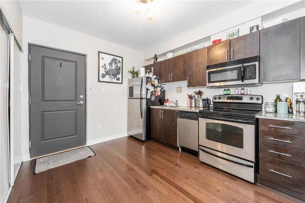 429 Kent Street - Photo 3