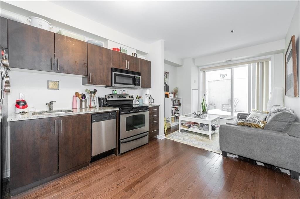 429 Kent Street - Photo 2