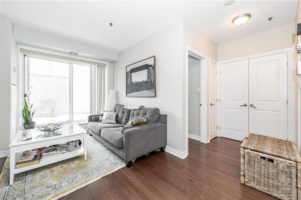 429 Kent Street - Photo 4