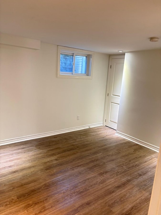 2550 Traverse Drive - Photo 5