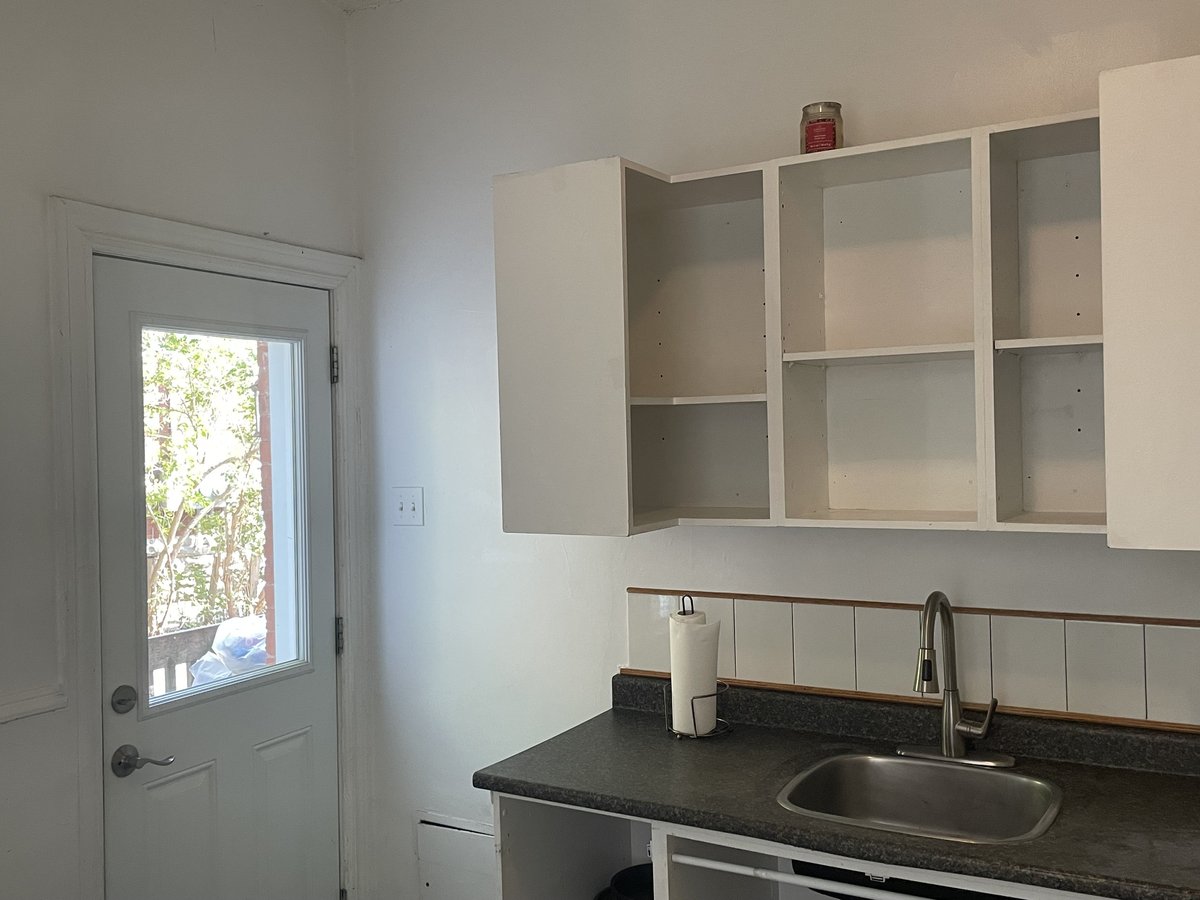 694 Albert Street - Photo 6