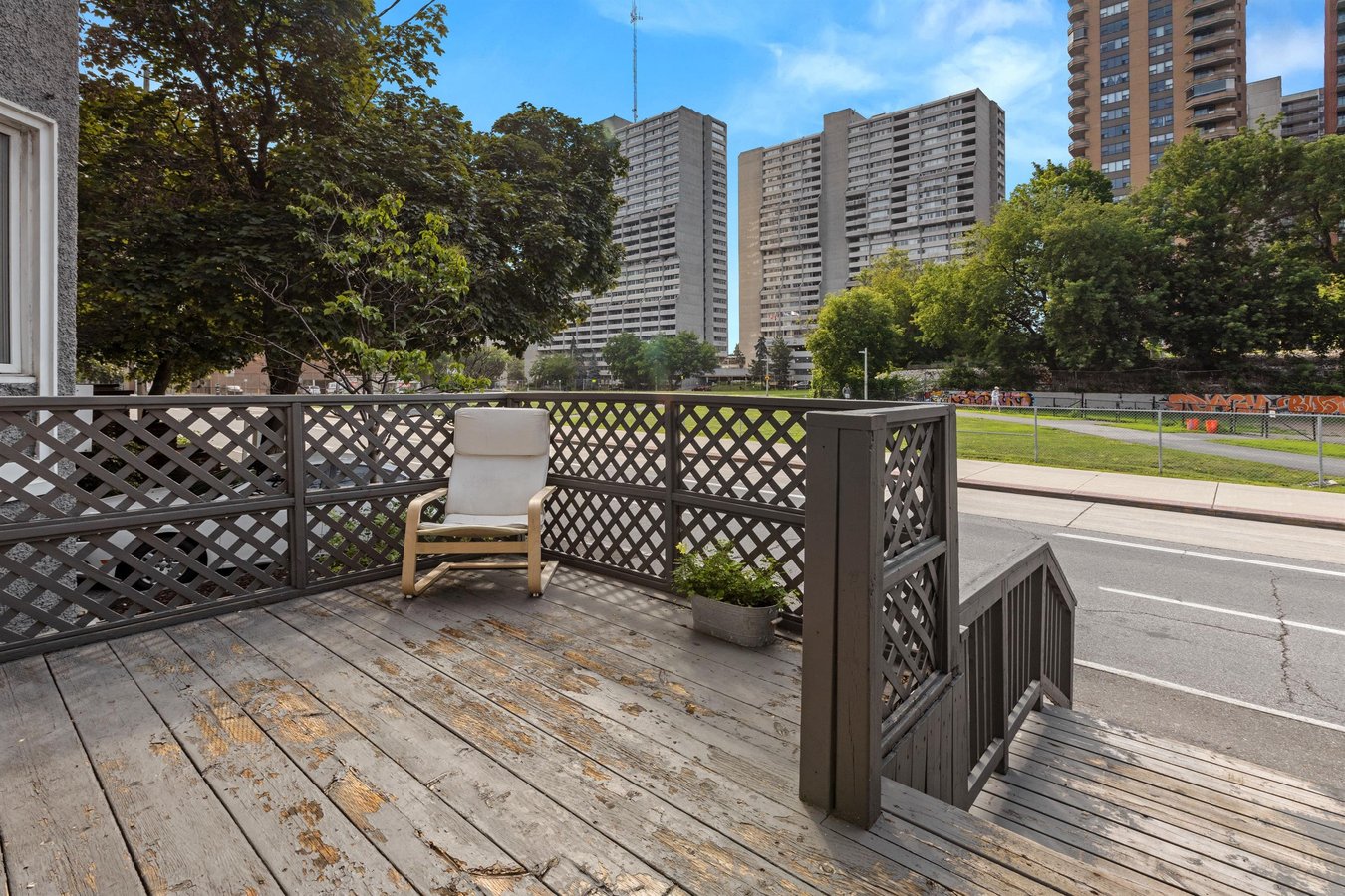 467 Slater Street - Photo 17