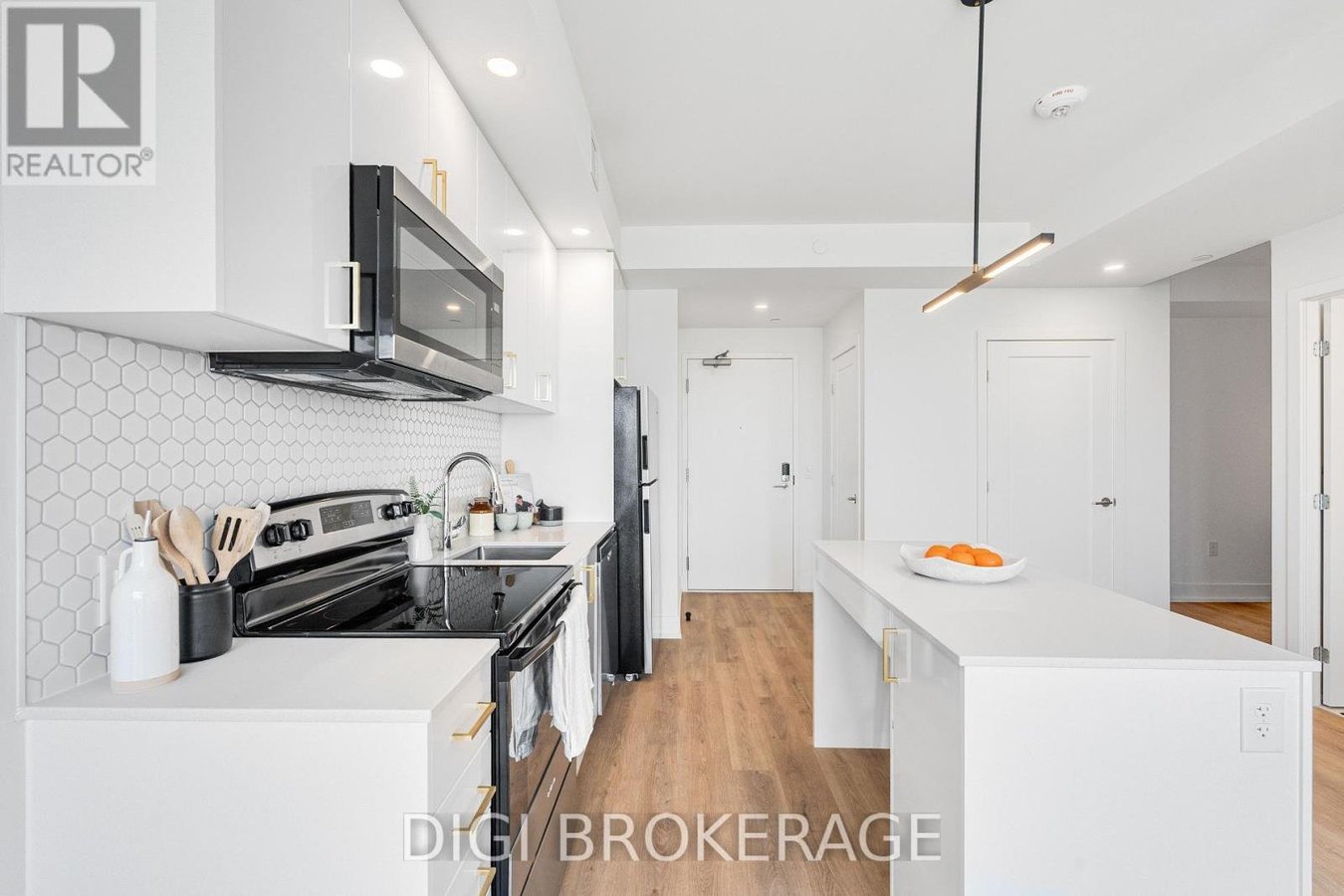 1305 - 2070 SCOTT STREET - Photo 10