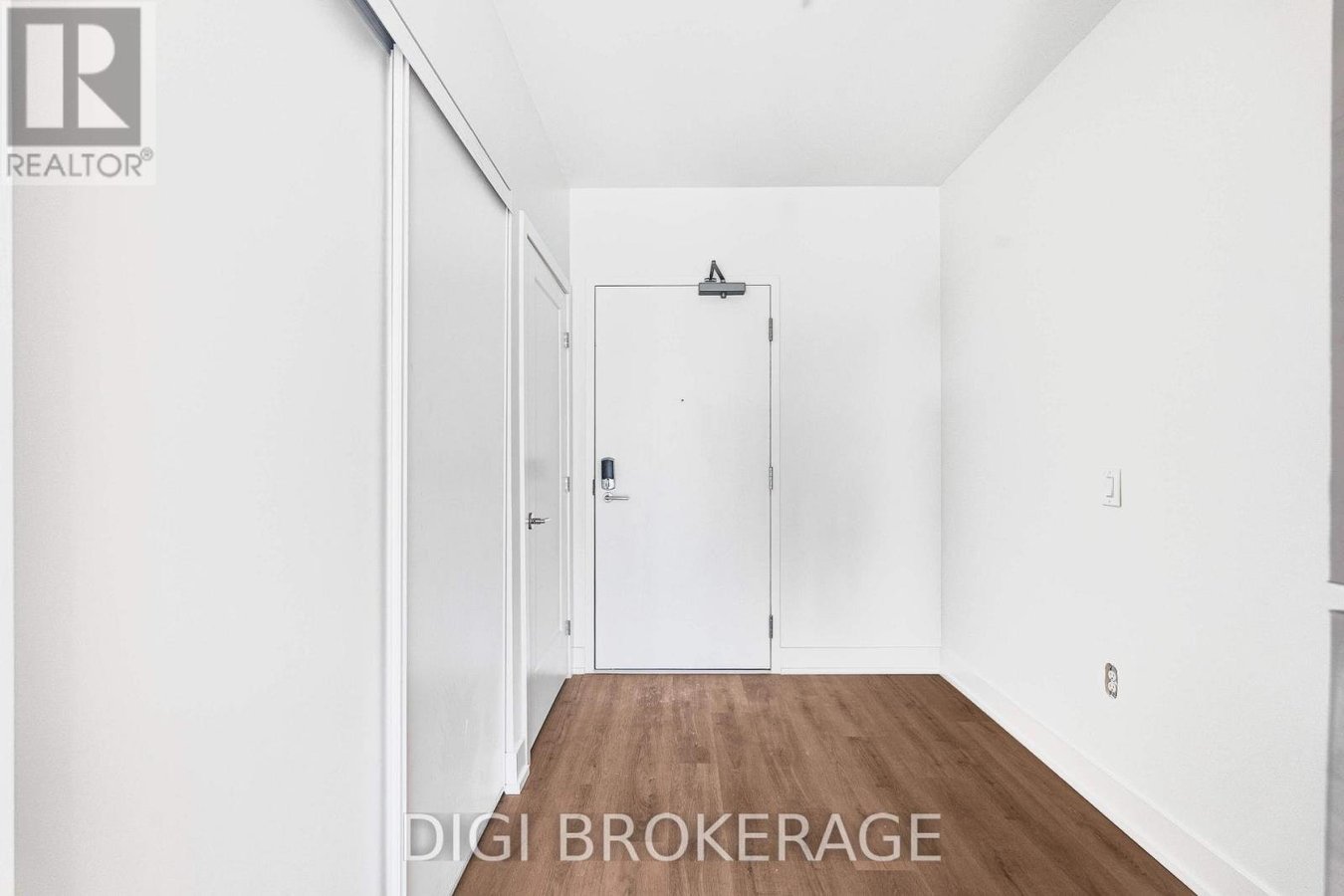 604 - 2070 SCOTT STREET - Photo 8