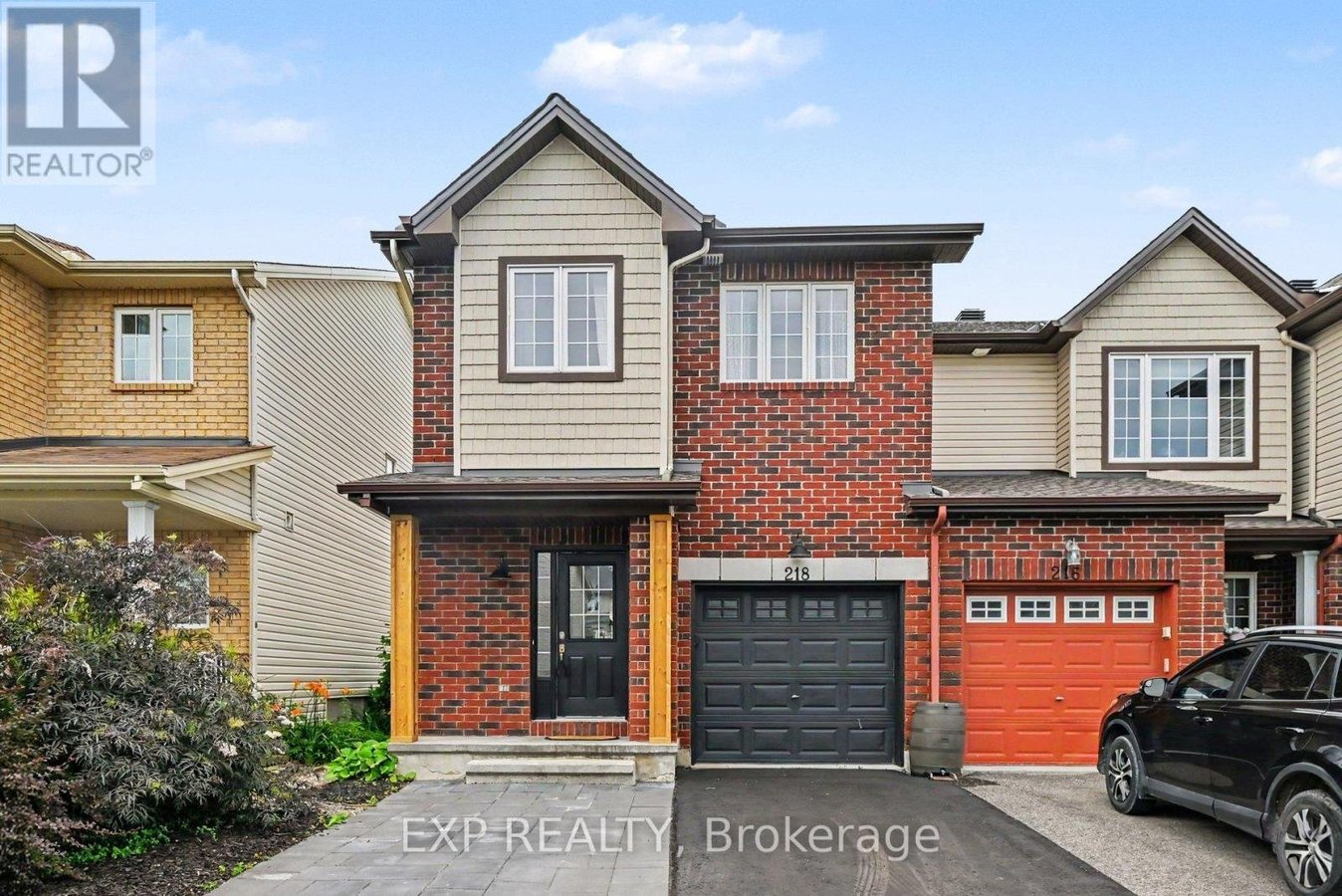 218 ROLLING MEADOW CRESCENT - Photo 2
