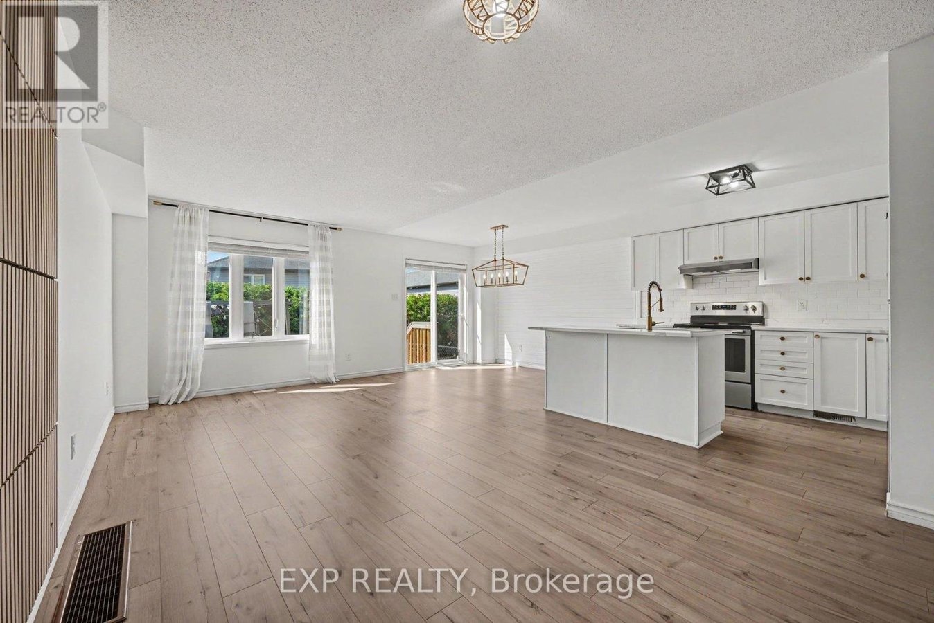 218 ROLLING MEADOW CRESCENT - Photo 5