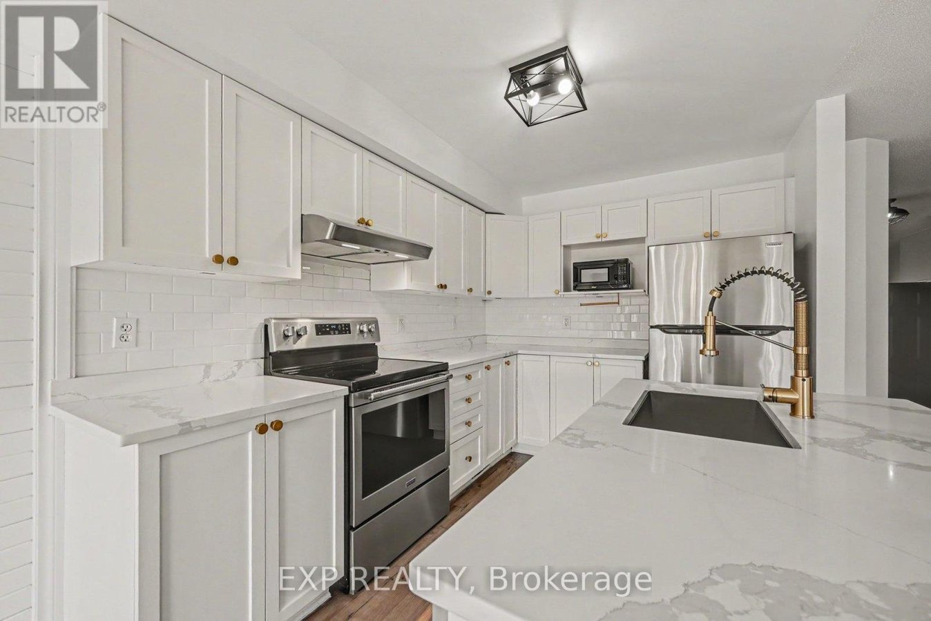 218 ROLLING MEADOW CRESCENT - Photo 9