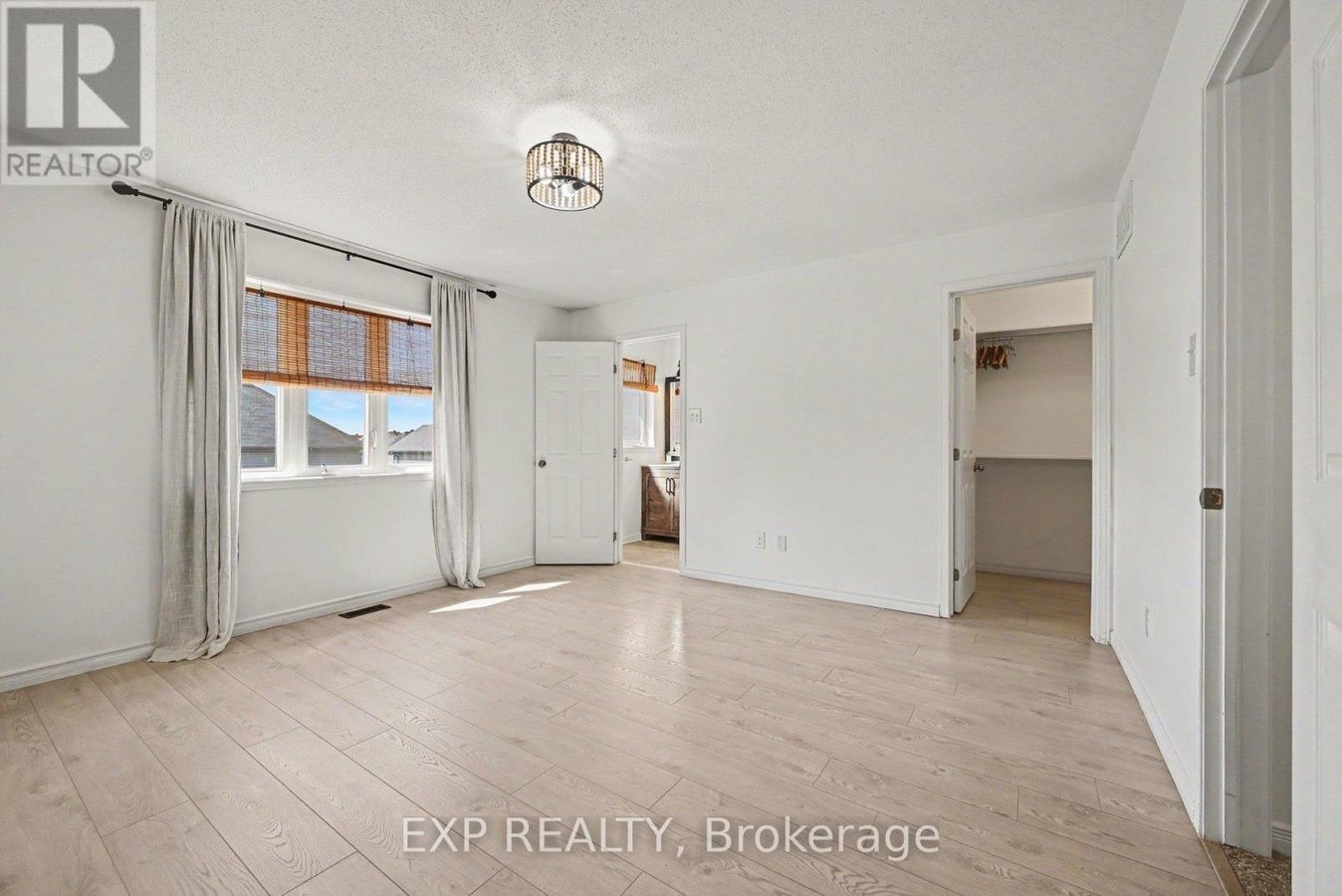 218 ROLLING MEADOW CRESCENT - Photo 12