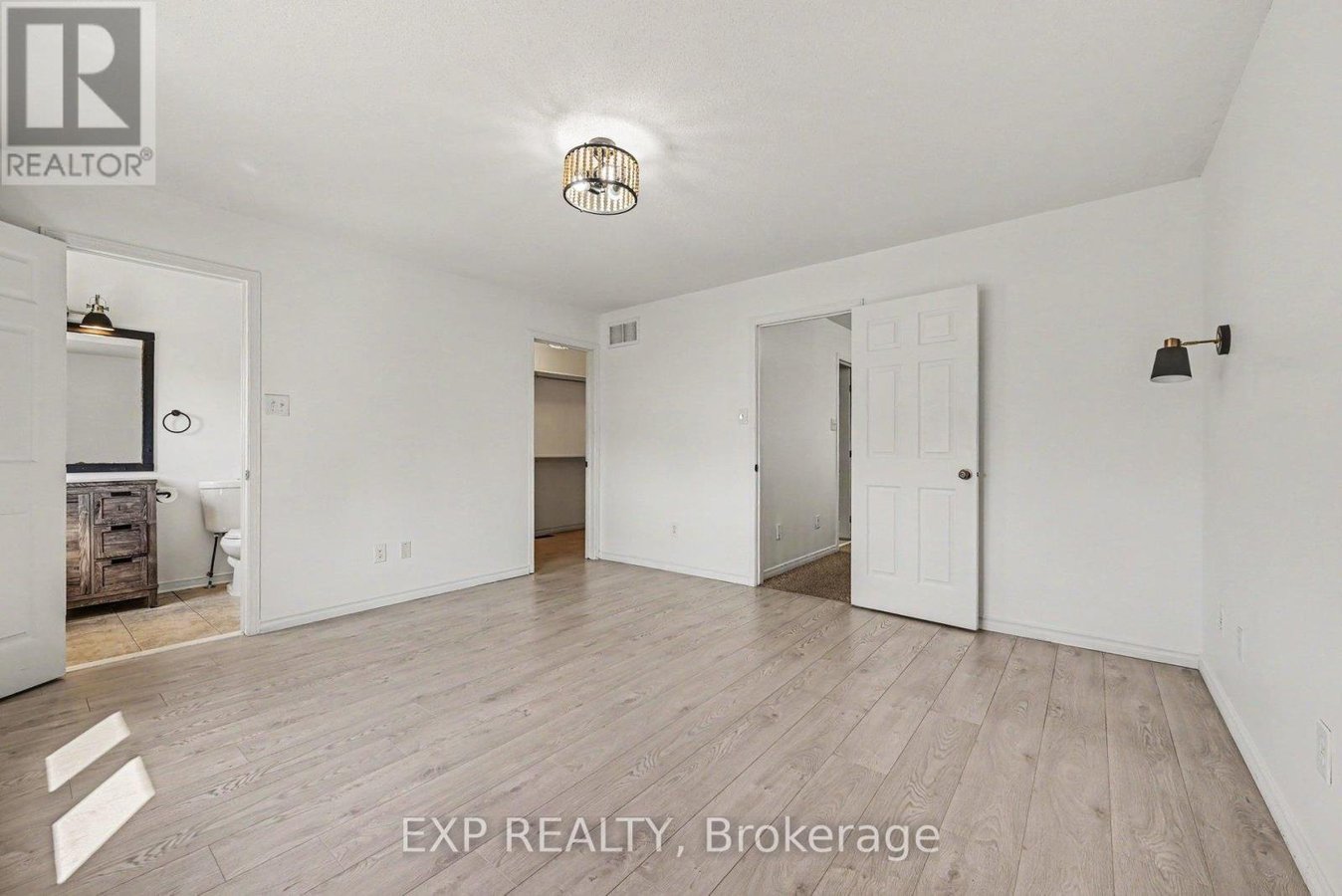 218 ROLLING MEADOW CRESCENT - Photo 14