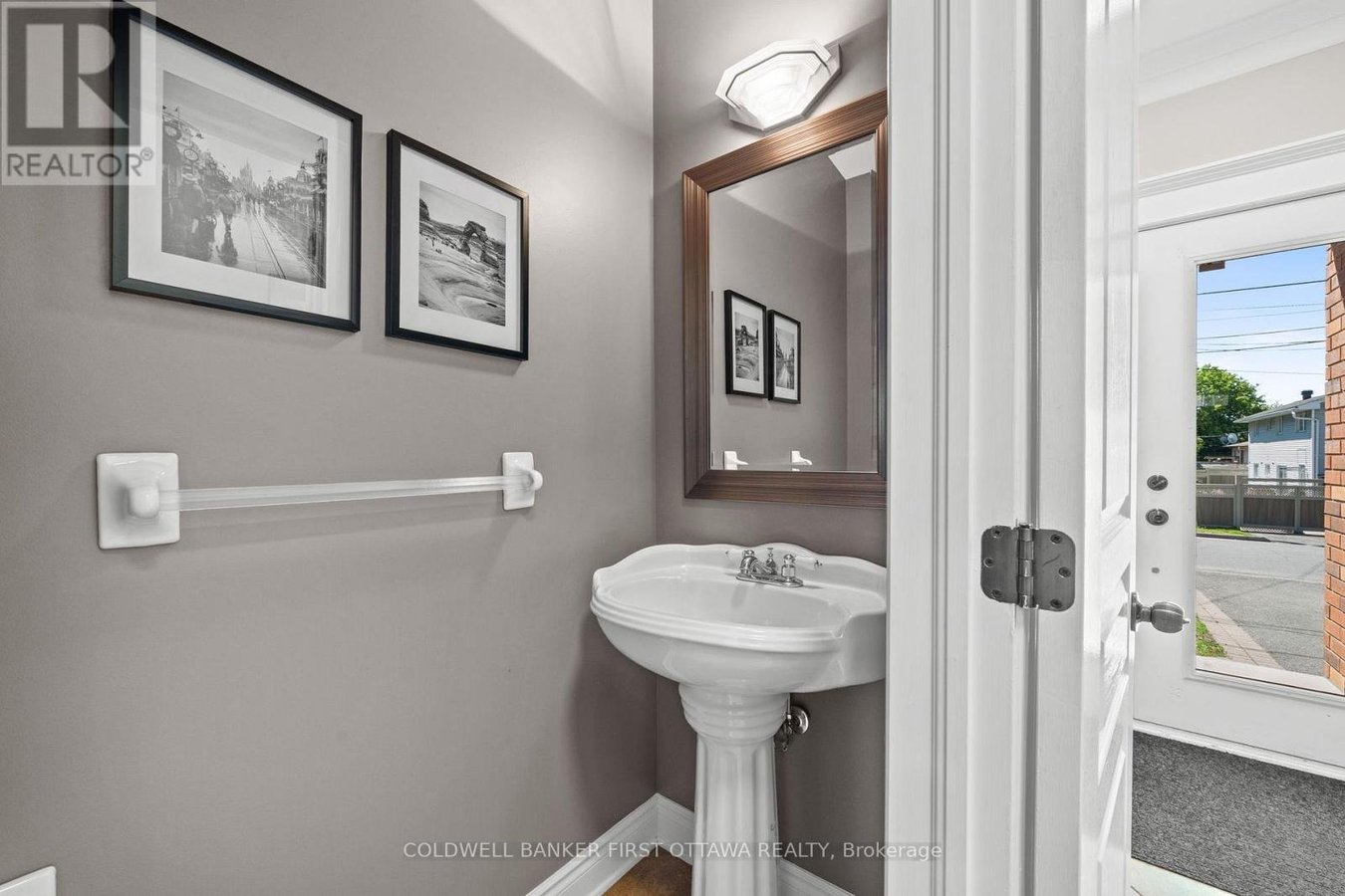 2803 ST. STEPHEN'S STREET - Photo 6