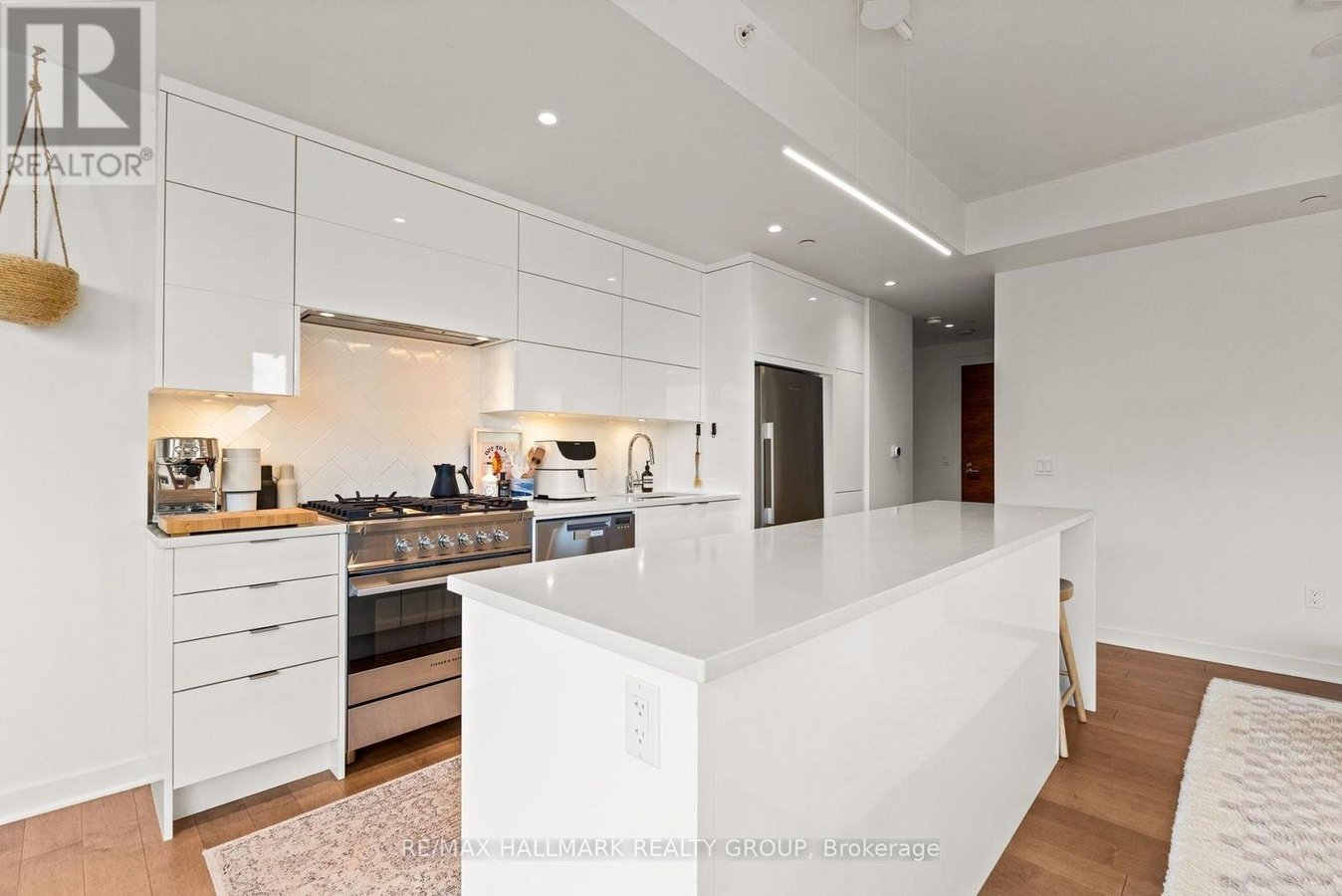 207 - 135 BARRETTE STREET - Photo 10