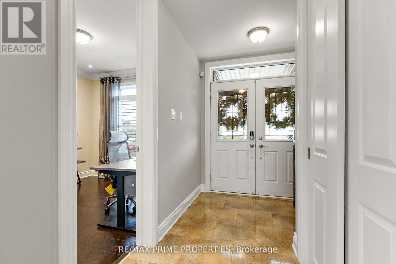 72 BRANTHAVEN STREET - Photo 2