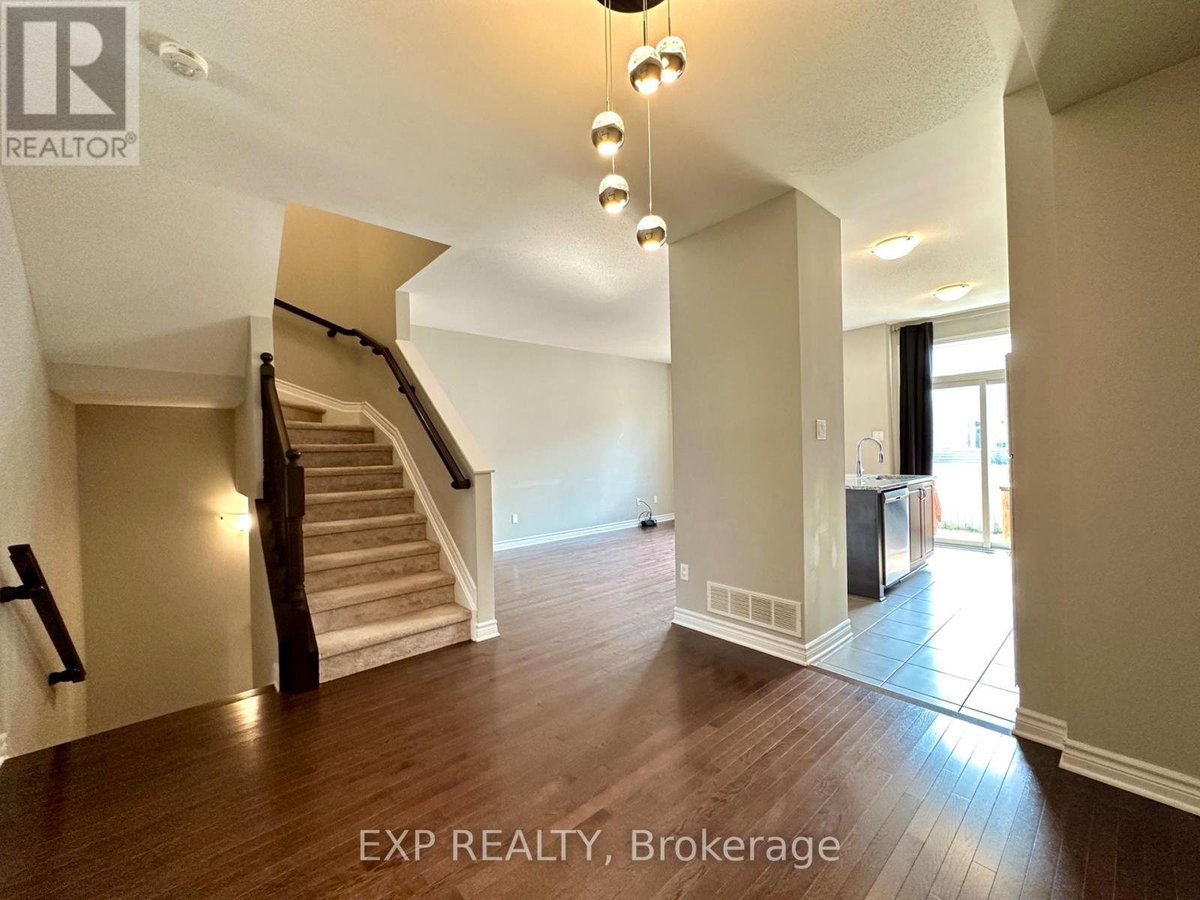 2470 WATERLILLY WAY - Photo 4