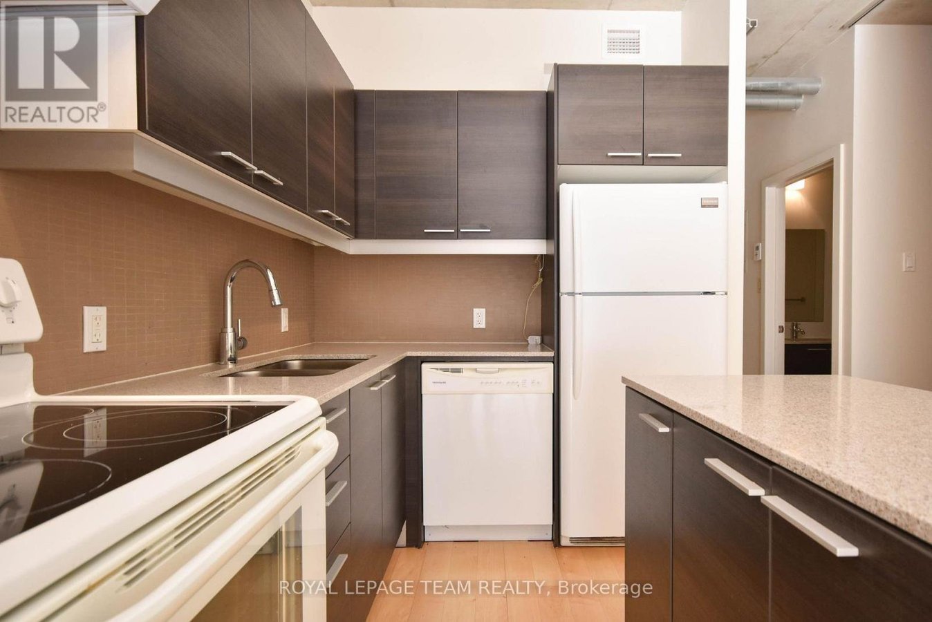 523 - 349 MCLEOD STREET - Photo 9