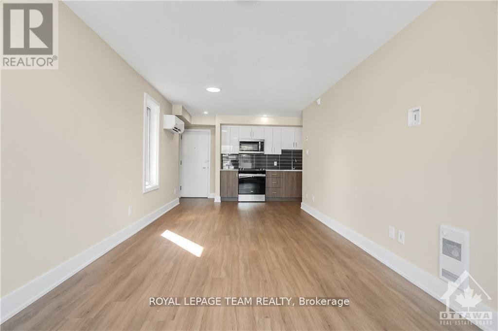 3 - 366 WINONA AVENUE - Photo 4