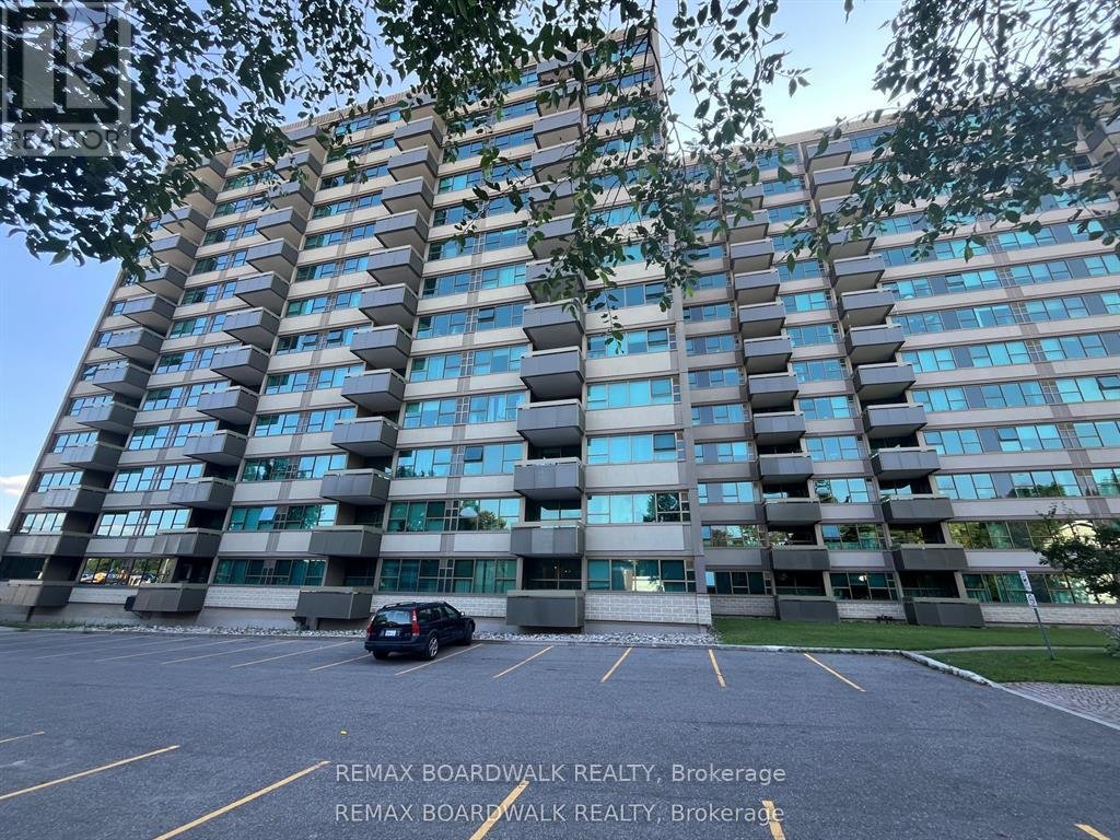 407 - 555 BRITTANY DRIVE - Photo 2