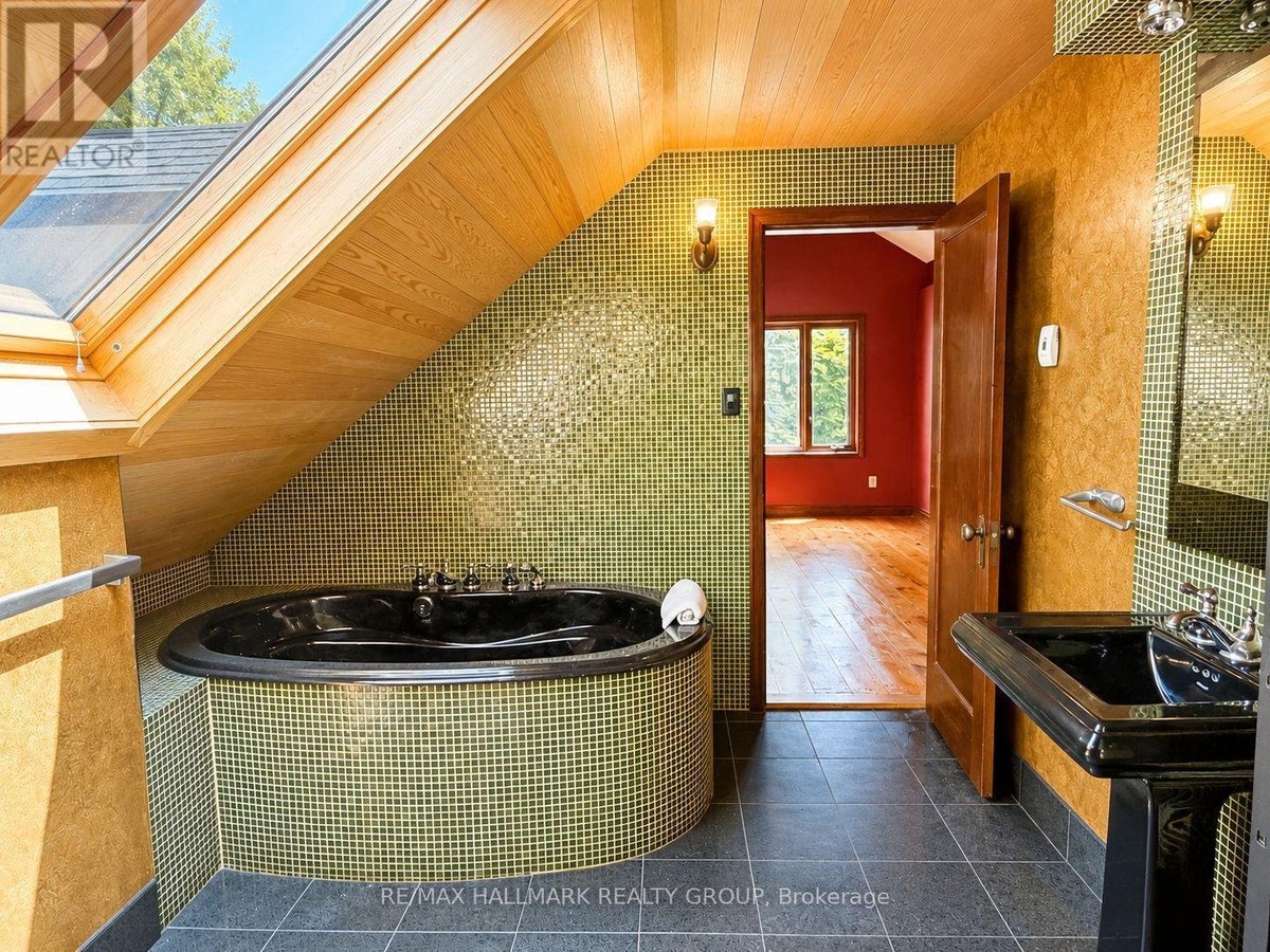 3565 ALBION ROAD - Photo 12