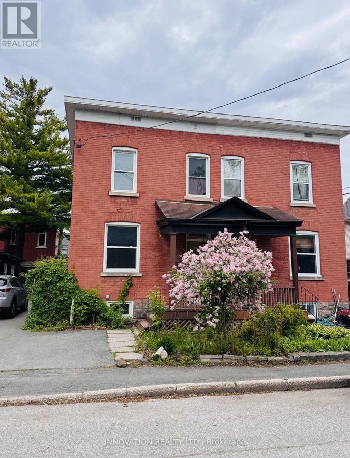60 HERRIDGE STREET - Photo 1