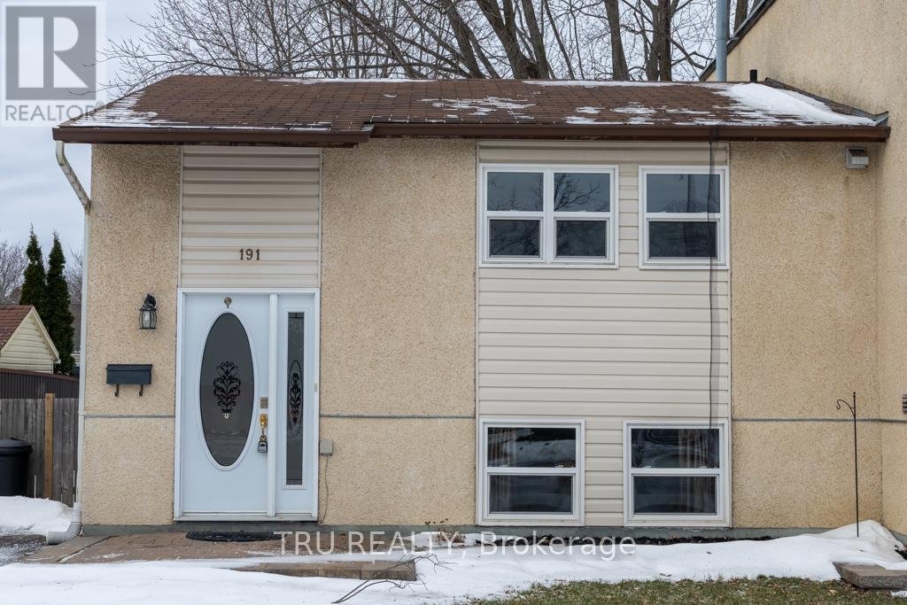 191 CASTLEFRANK ROAD - Photo 1