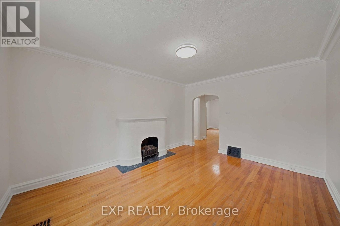 452 SUNNYSIDE AVENUE - Photo 6