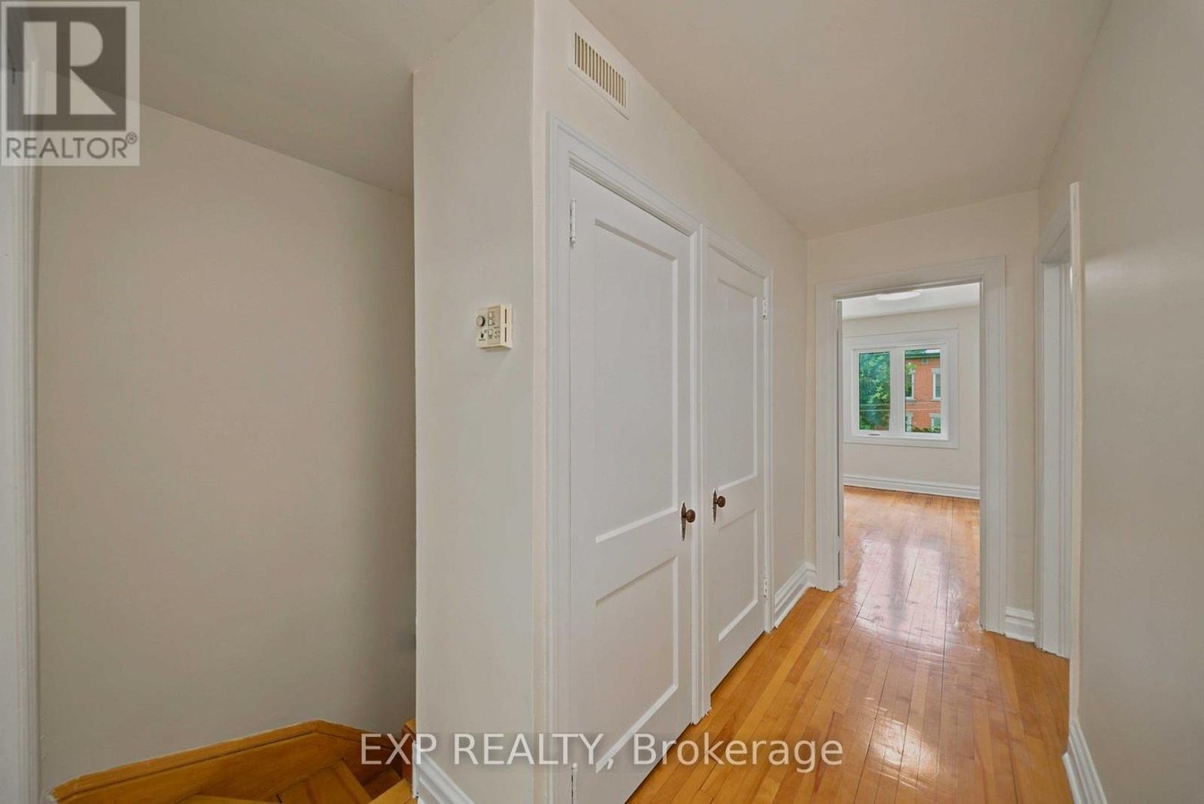 452 SUNNYSIDE AVENUE - Photo 13