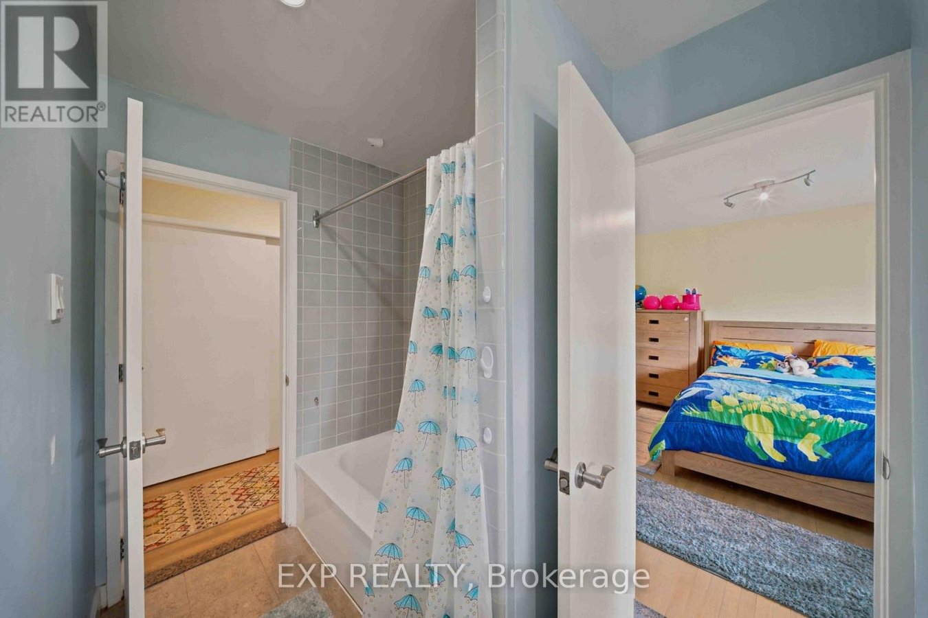 304 ROGER ROAD - Photo 24