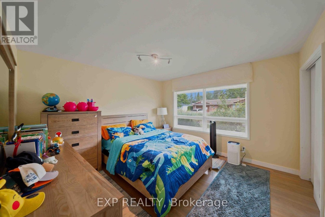304 ROGER ROAD - Photo 22