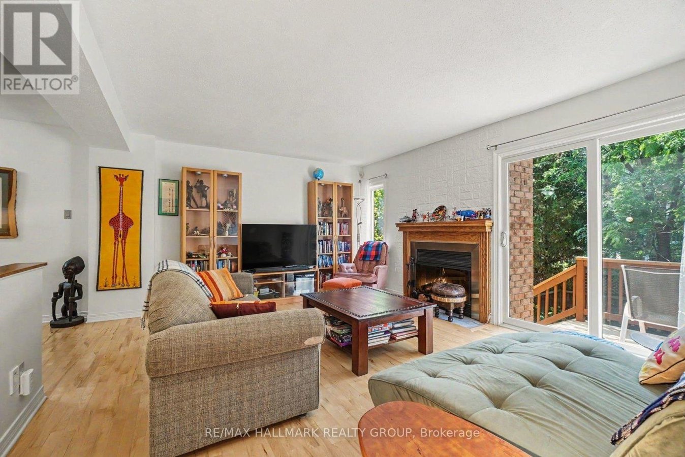 48 DUNBARTON COURT - Photo 4