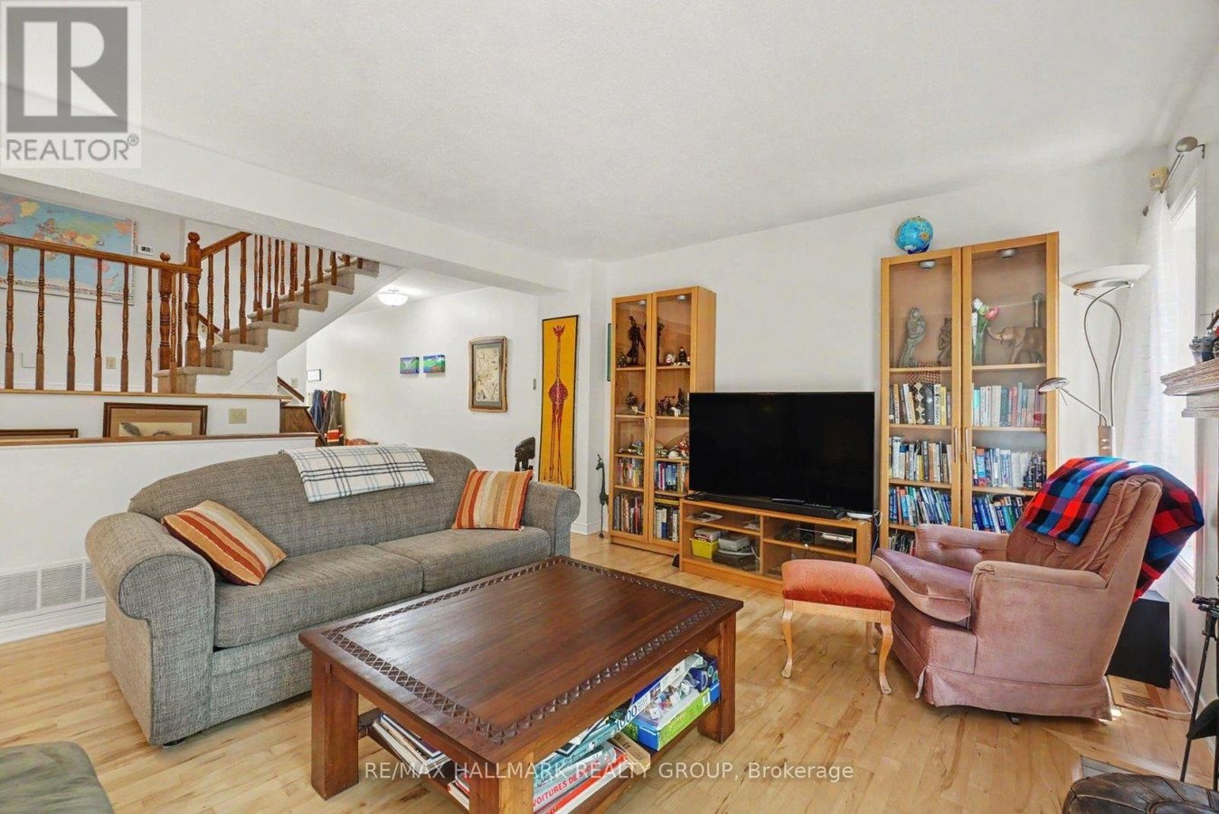 48 DUNBARTON COURT - Photo 5