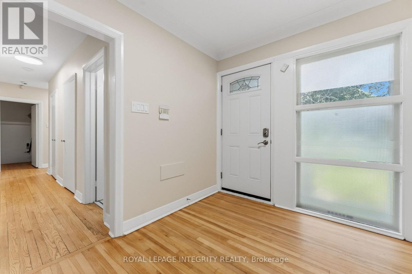 1873 FAIRBANKS AVENUE - Photo 2