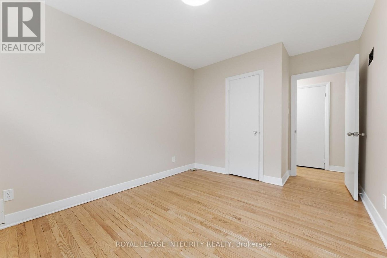 1873 FAIRBANKS AVENUE - Photo 15
