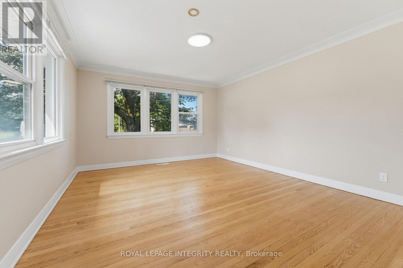 1873 FAIRBANKS AVENUE - Photo 21