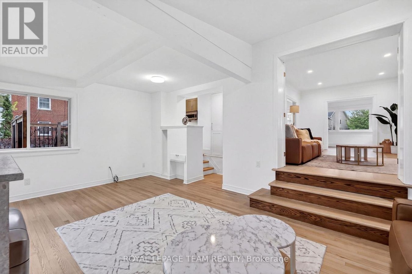 131 ACACIA AVENUE - Photo 10