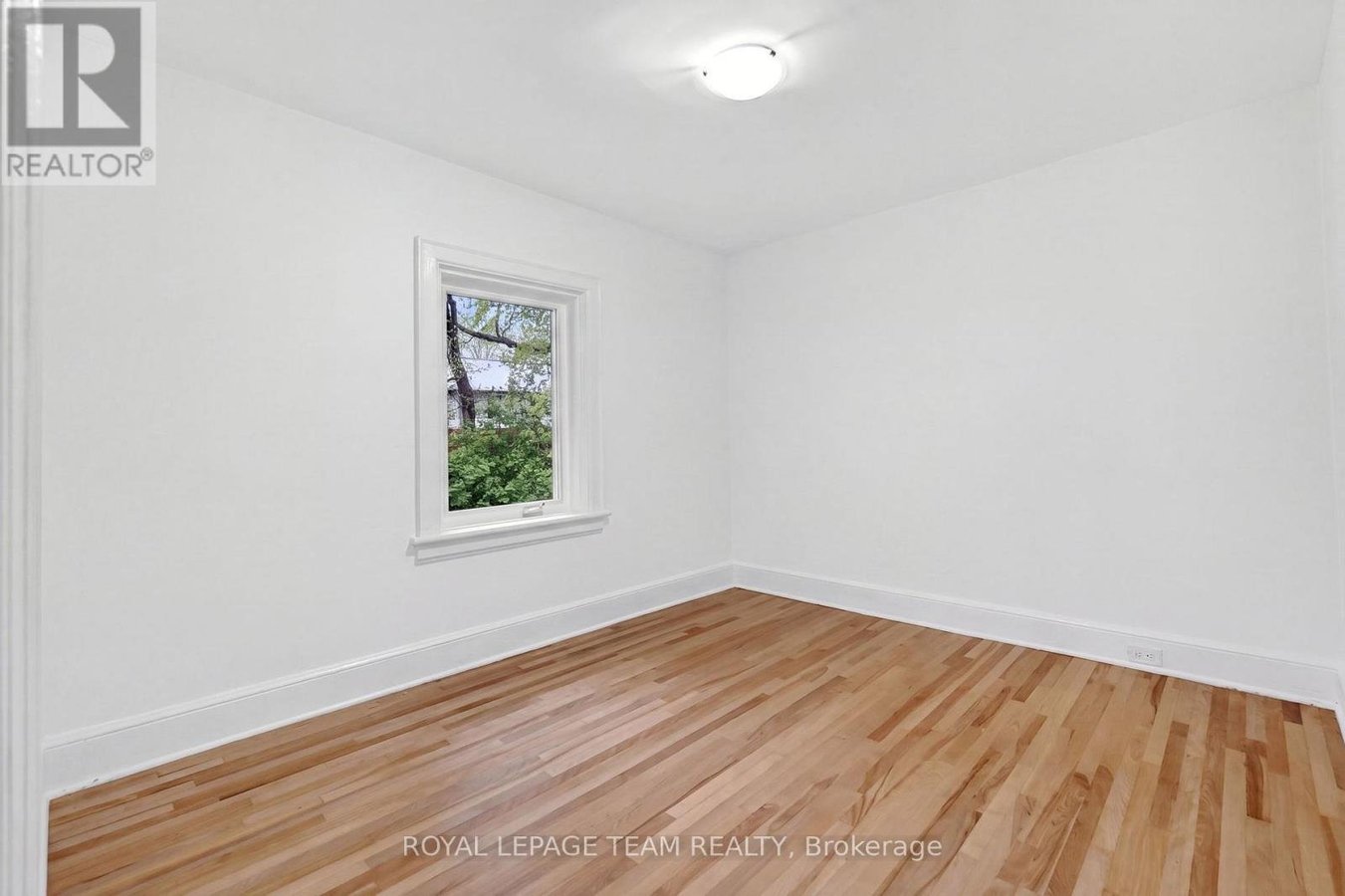 131 ACACIA AVENUE - Photo 19