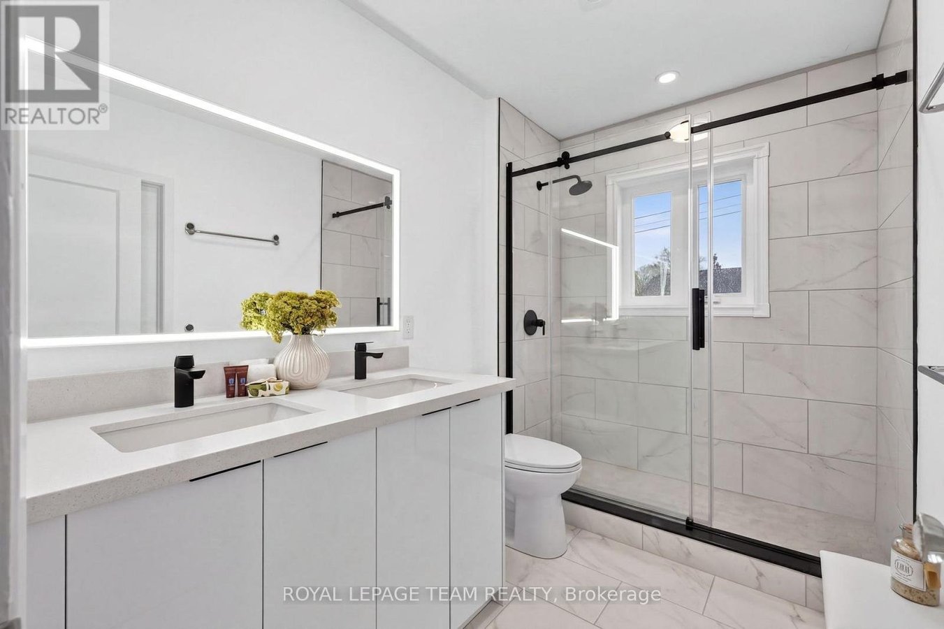 131 ACACIA AVENUE - Photo 25