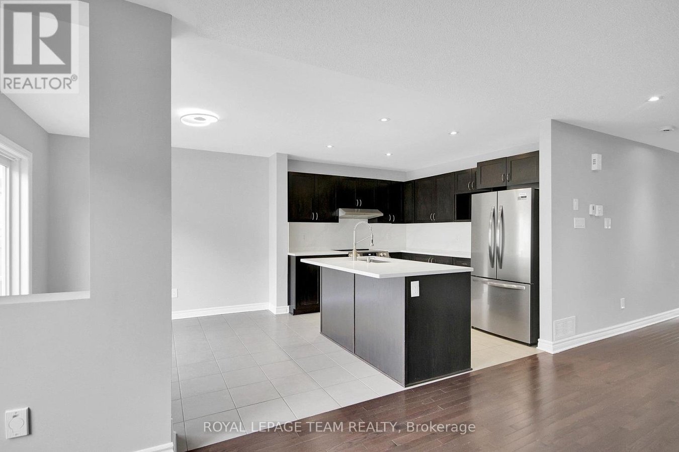 208 MISSION TRAIL CRESCENT - Photo 12