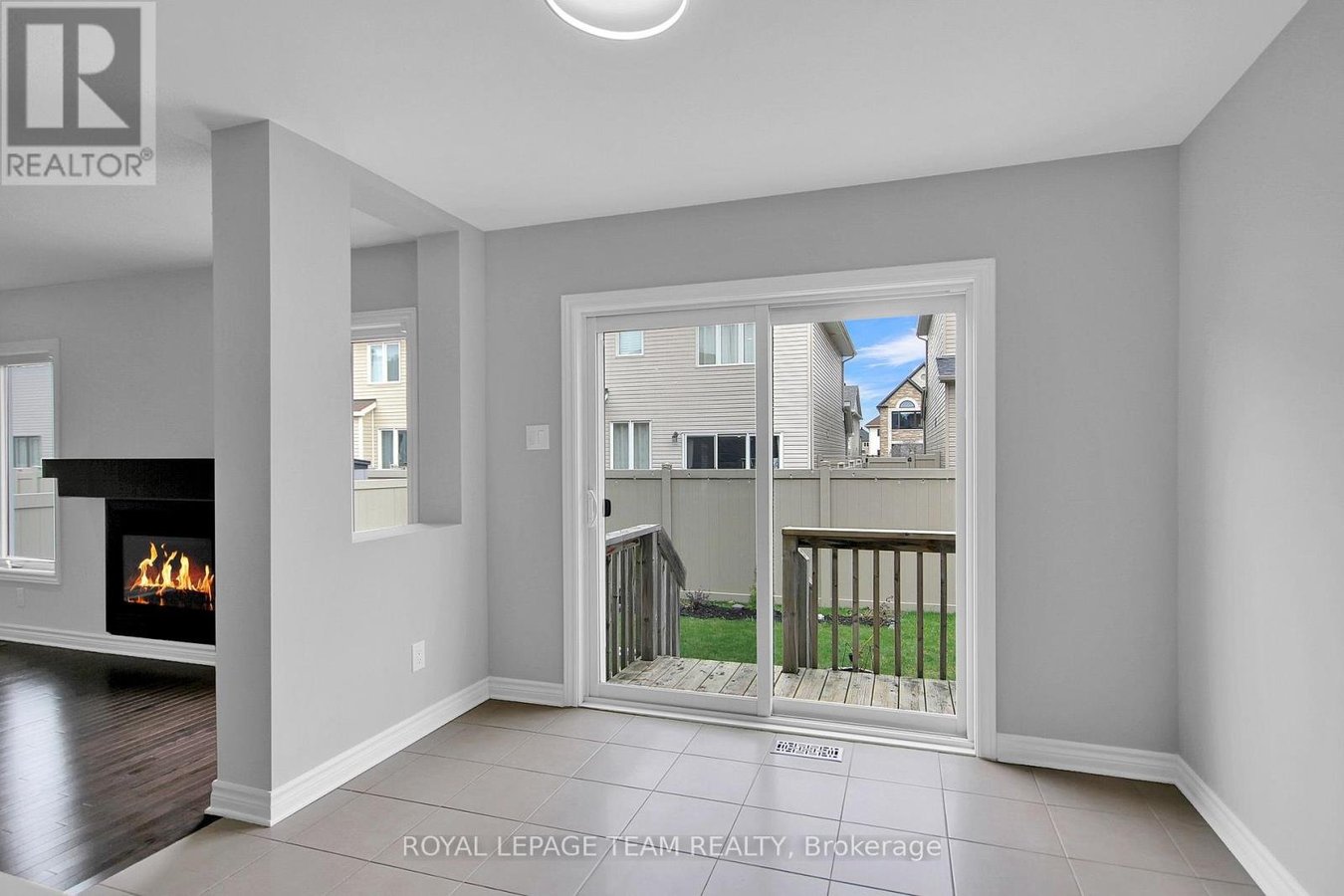 208 MISSION TRAIL CRESCENT - Photo 18