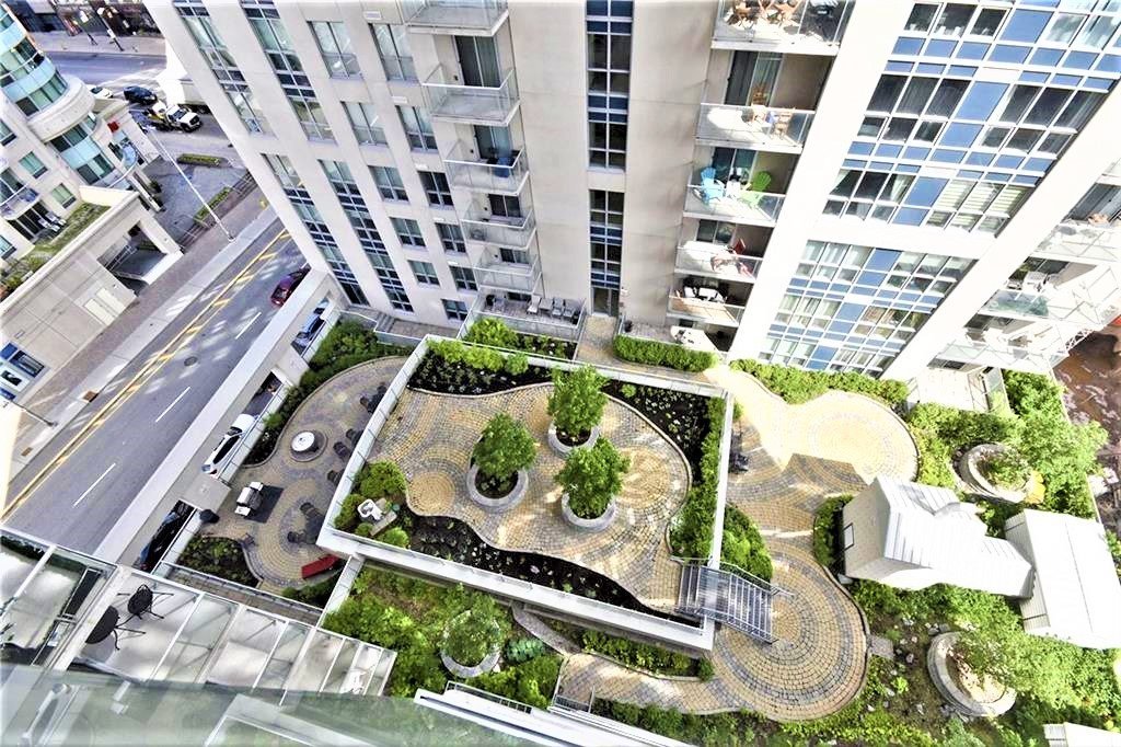 195 Besserer Street - Photo 3