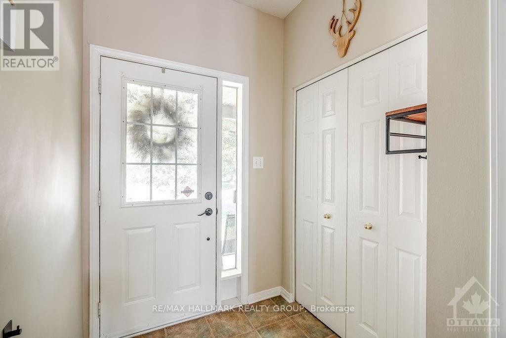 13 UPNEY DRIVE - Photo 3