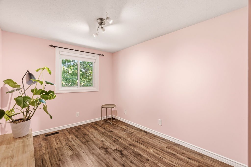 409 Montfort Street - Photo 24